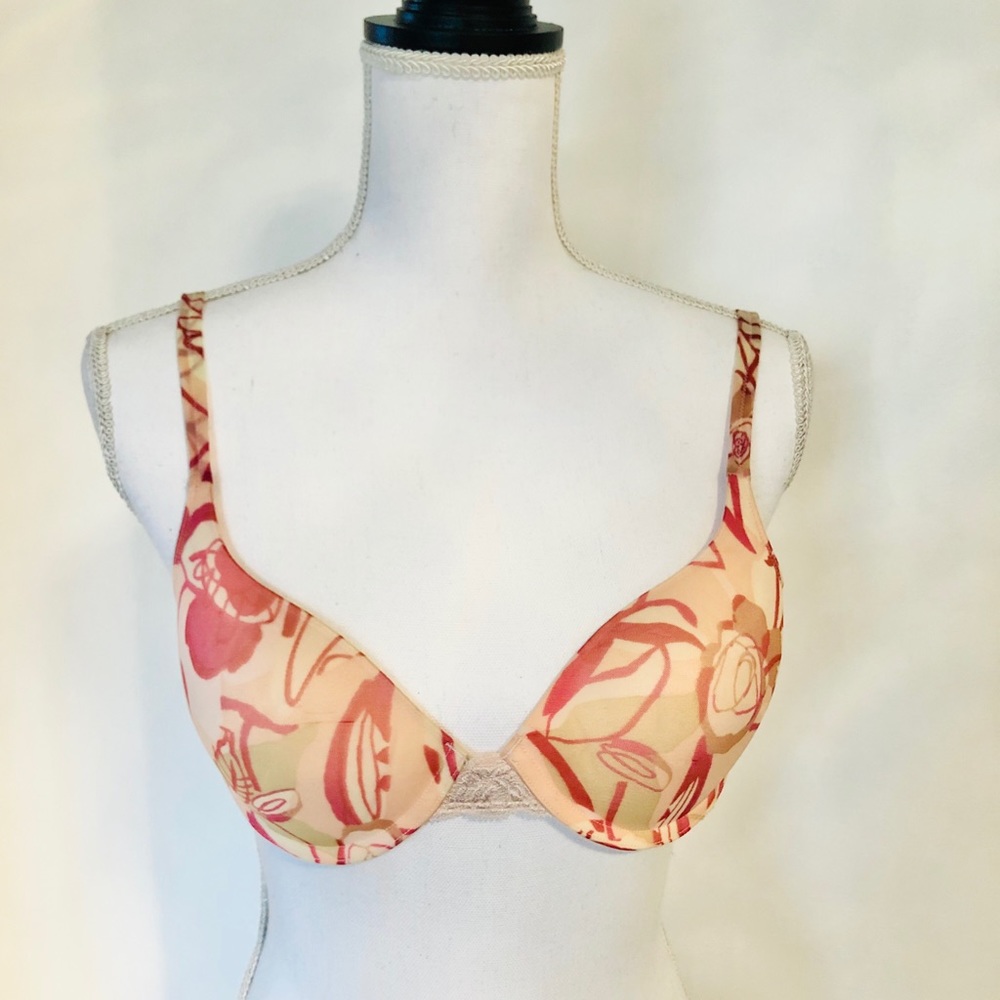 New Express Lightly Padded Bra 36B